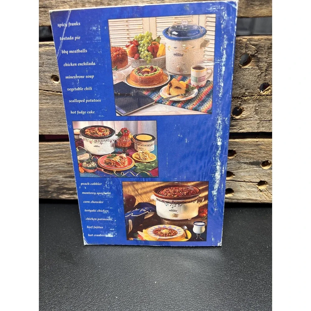 Crock Pot‎ Slow Cooker Cuisine Vintage Cookbook by Rival 1995